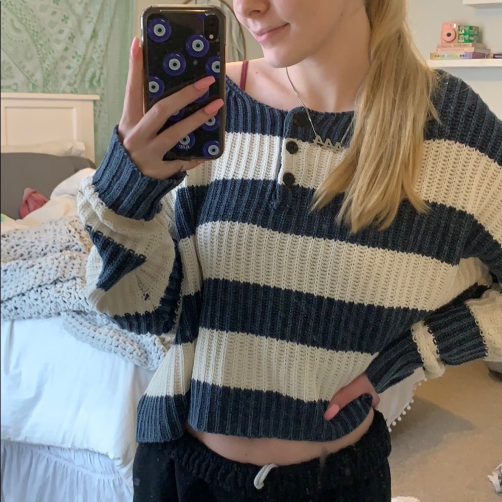 AMERICAN EAGLE; Blue and white striped sweater